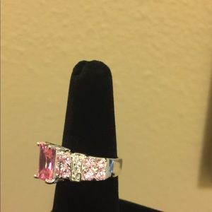 Fashion ring